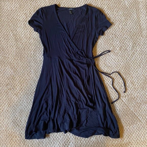 Forever 21 Dresses & Skirts - NWOT Forever 21 Black Side Tie Dress